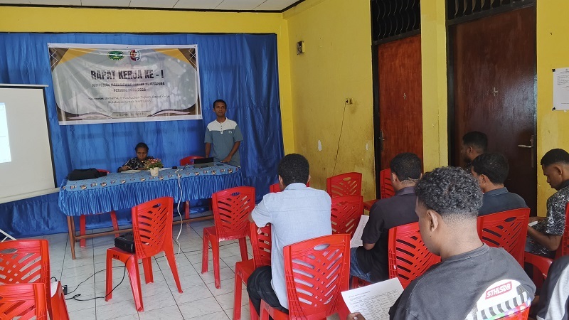 Menjadi Narasumber Up Graiding dan Fasilitator Raker I HMF di Jayapura Periode 2025-2026